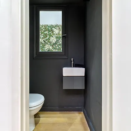 Adorac Apartment *